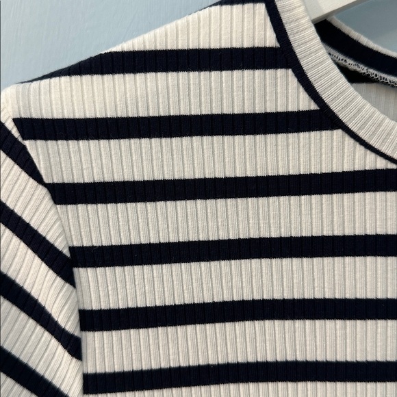 Reformation Ribbed Dress with Pockets - Picture 5 of 6